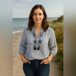 Old Navy Navy and White Striped Tunic Boho blouse. Size L. Never worn.